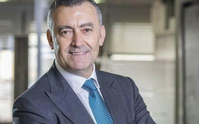 Dimisioa aurkeztu du Tubos Reunidoseko presidenteak, nazioarteko konpainia batean lan egiteko
