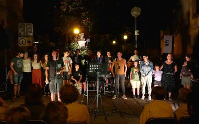 Bertso musikatuen emanaldia