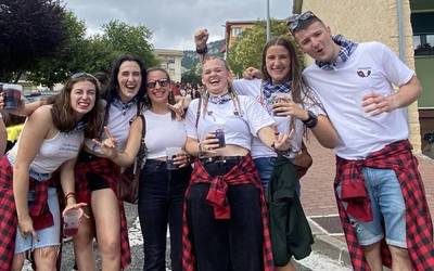 Festa lehertu da Irurtzunen
