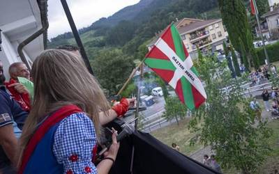 Lehertu dira Luiaondoko Jaiak, eta hasiera eman diote asteburuko egitarauari