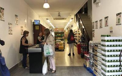 Jaietako ordutegiak herriko saltokietan