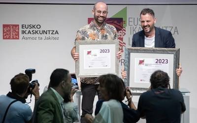 Beñat Garaio ikerlariak jakinarazi du behin-behinean utziko duela ikerkuntza