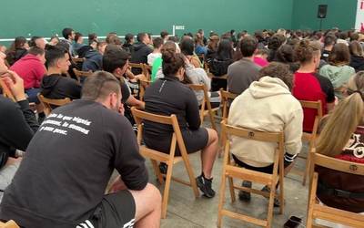 Ikasle Abertzaleen Eskola Ibiltaria Aramaio aldera doa