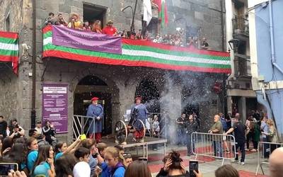 Hasi dira jaiak ofizialki Galtzagorrien pregoi eta kainoikadarekin