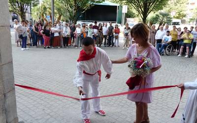 Atzegiren Azpeitiko egoitza berria inauguratu dute