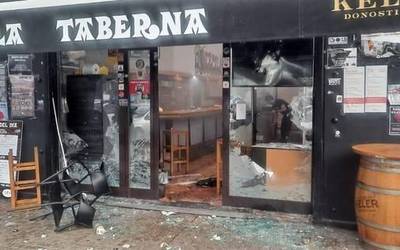 Ezpala taberna erasotu zuen Casuals taldeko burua atxilotu dute