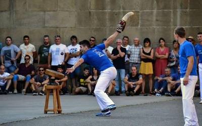Laxoa txapelketako final handia abuztuaren 5ean jokatuko dute Oizen