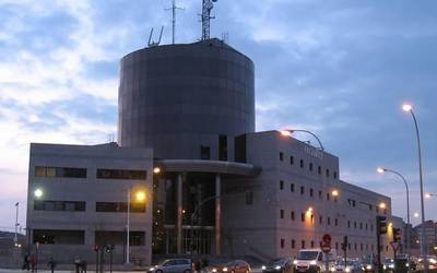 Gizon bat atxilotu dute sexu eraso bat egotzita