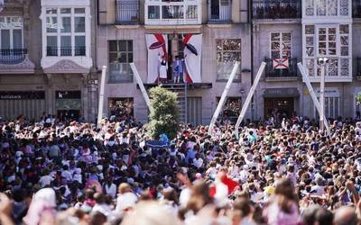 Gaztetxoek hartu dute festaren lekukoa