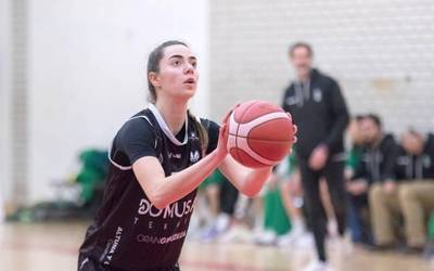 Datorren denboraldira begira, hainbat fitxaketa egin ditu ISBk