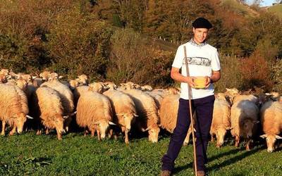 Lekarozko Kortaria-Infernuko Gasnak irabazi du laugarren aldiz Artzai Eguneko gazta lehiaketa