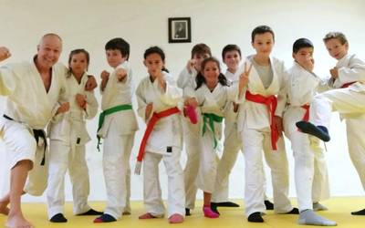 Ate irekiekin abiatuko du ikasturtea Aikido Taldeak, irailaren 6an