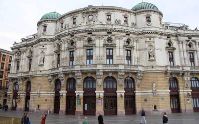 Arriaga Antzokiak bisitarientzako ateak irekiko ditu