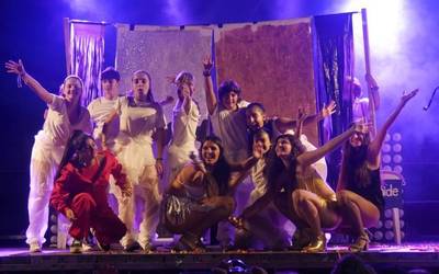 Playback Lehiaketak Artziniegako herritarrak liluratu zituen berriro