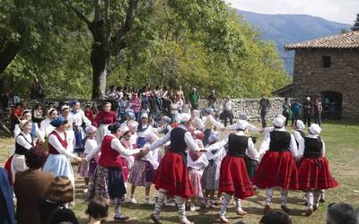 Andra Mari Txiki jaiek Baranbio eta Garrastatxu alaituko dituzte lau egunez