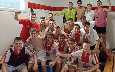 Doneztebek lortu du eskualdeko futbol taldeen garaipen bakarra