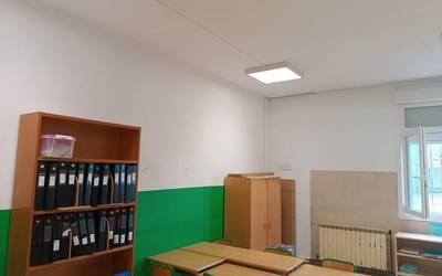 Gorlizko Udalak 100.000 euro baino gehiago inbertitu ditu ikastetxeko argiztapena LED teknologiara berritzeko