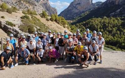 Ederki ibili dira Zaharren Babeslekuko kideak Malagara egindako bidaian