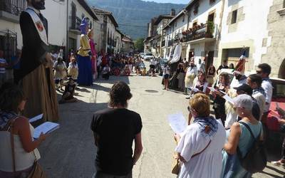 Euskal Festan Gorriti omendu zuten