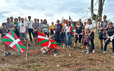 36ko Gerran Zirardamendiko frontean hildako gudariak eta milizianoak omendu dituzte