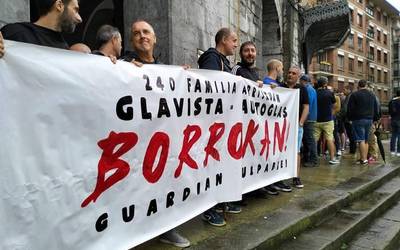 Guardianek ez die erantzuten Glavistako egoera konpontzeko deiei