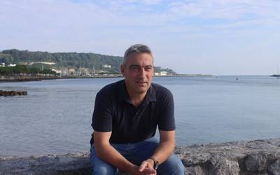 Gorka Sarriegi: "Benetan hunkitzen gara kontzertuetan, oso berezia izaten ari da"