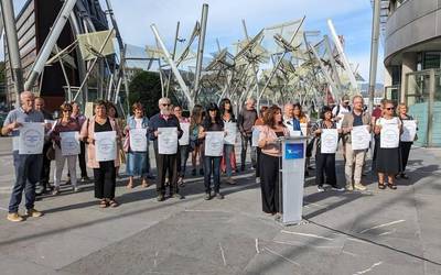Euskararen aurkako oldarraldia salatzeko manifestazioa azaroaren 4an Bilbon