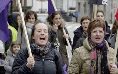 Azaroaren 30eko greba feminista egunari begira bilera irekia eginen dute ostiralean Leitzan