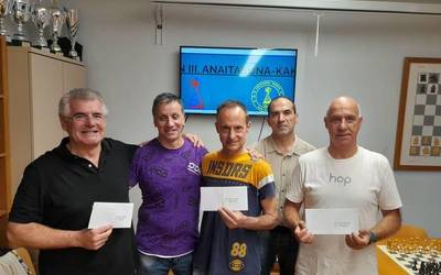 Larrañaga nagusitu da beteranoetan