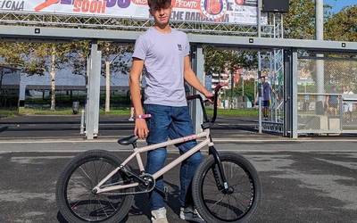 Julen Arenaza: "Min hartzeko beldur bazara, BMX-a ez da zuretako kirola"