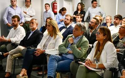 Javier de Andresek ordezkatuko du Iturgaiz PPren buruzagitzan