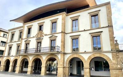 Santiago Onaindia Ikerketa Bekaren 18. edizioa zabalik da