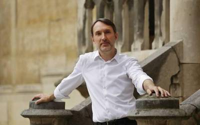 Olivier Latry organo jotzaileak kontzertua eskainiko du larunbatean Azkoitian
