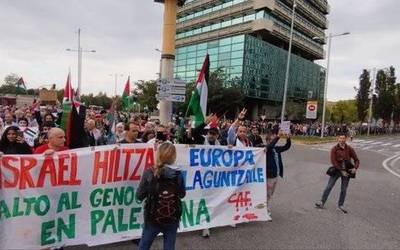Palestinaren aldeko aldarria, Iruñetik Nazioartera