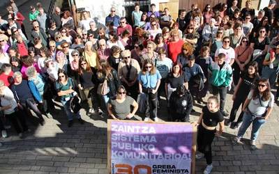 Azaroaren 30ean greba orokor feminista egitera deitu dute eskualdeko hamarnaka lagunek