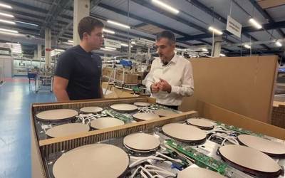 Etxetresna elektrikoen osagaiak, bailaratik mundura