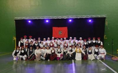 Euskal dantzen herria izan zen Irurtzun