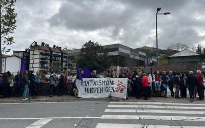 Beran ere karrikara atera dira indarkeria matxistaren kontra