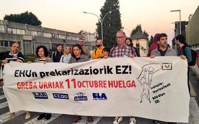 EHU ko irakasle eta ikertzaileen greba “arrakastatsua” izan dela diote antolatzaileek