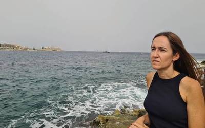 "Negozio iturria ikusi dute askok, eta marketinaren eraginez, asko aldatu da gizarteak surfarekiko duen jarrera"