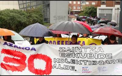 Zaintza-sistema publikoaren eta komunitarioaren alde, kalera