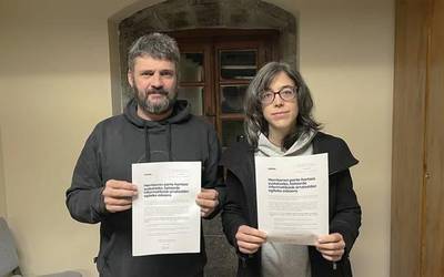 Batzordeak arratsaldez egitea proposatu du EH Bilduk, "orozkoarren parte hartzea sustatzeko"
