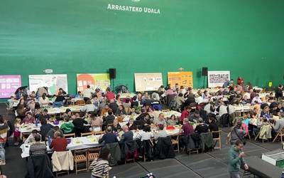 Euskaraz bizitzeko nahia aldarrikatu dute AEDren ospakizunean