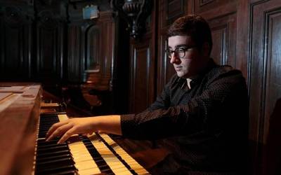 Franzesenari eskainitako organo kontzertua emango du Ignacio Arakistainek