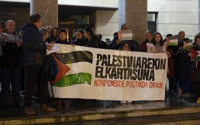 Udalak bilera irekia deitu du Palestinan su- etena eskatzen duten ekimenak sustatzeko