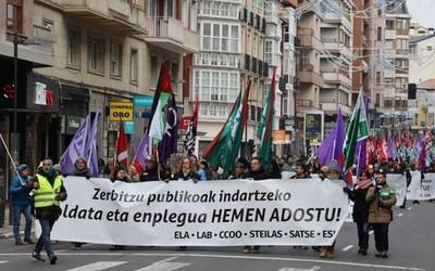 Jarraipen zabala sektore publikoko greban, lan baldintzak "hemen" adosteko