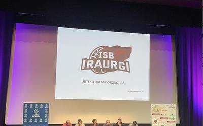 Indarberrituta ekingo dio Iraurgi Saskibaloiak 50. urteurrenari