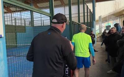 Bergararren artean izan da lehia Santamasetako Padel Txapelketan