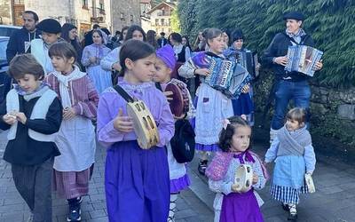 Musikarik ez da falta izan Areson abenduaren 24an
