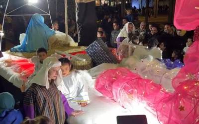 EAJk "tristura" agertu du "finantzazio faltagatik" Errege Magoen desfilean karrozarik egongo ez delako